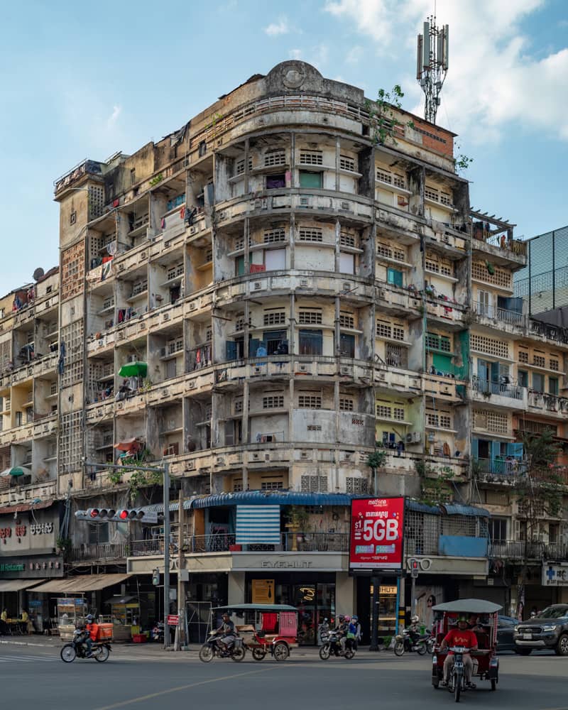 Alley Phnom Penh street Photo Tour