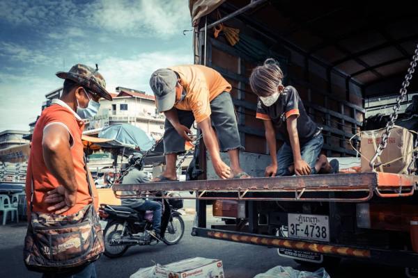 unloading